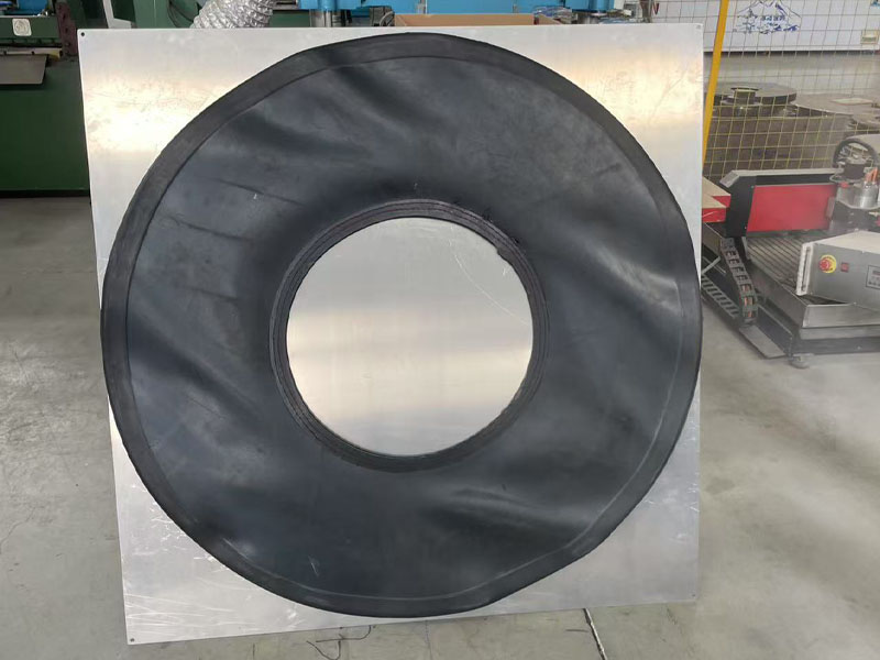 Annular air cushion:Industrial equipment transport,Heavy machinery relocation,Air bearing movers,Precision equipment handling,Heavy duty material handling,Industrial load transport,Aerospace equipment moving
